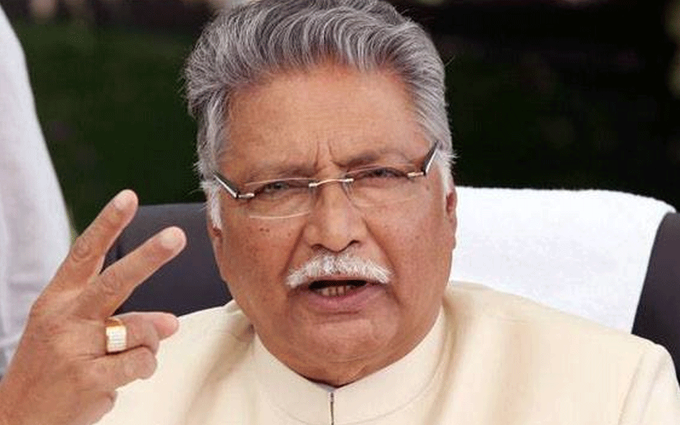 Vikram Gokhale Biography – Age, Life, Career, Education, Marriage, Death, Achievements and Much More.