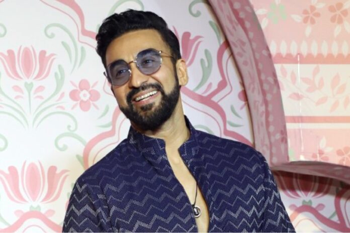 raj kundra cr-2025091668c8fc68e6e63