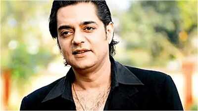 chandrachur-singh-files-fir-over-family-property-dispute-fb
